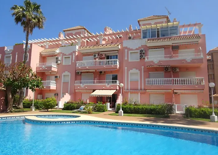 Jazmin By Family Homes